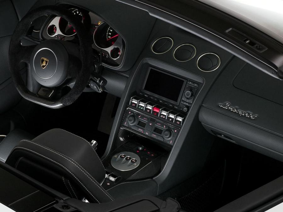  Lamborghini Gallardo LP560-4 Spyder 2012 года  (фото 2 из 3)
